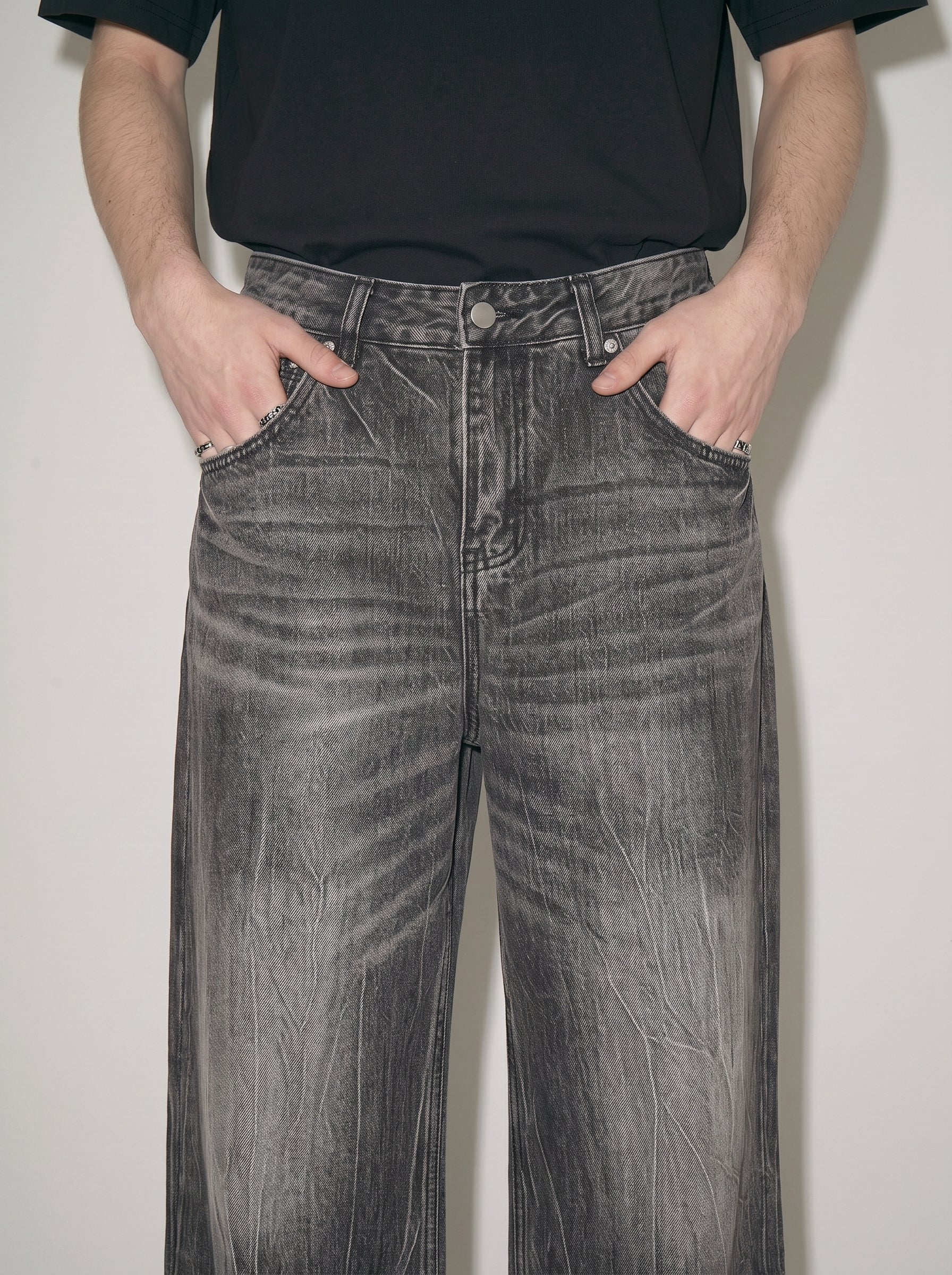 Vintage Wash Wide Leg Jeans